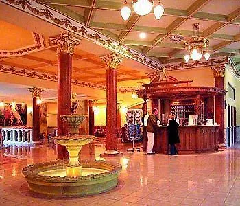 阿佛洛狄特酒店 4*